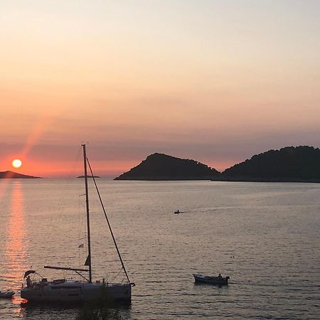Villa Iva Lastovo Uble Buitenkant foto