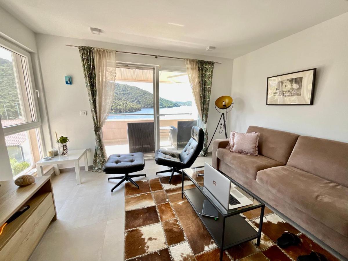 Villa Iva Lastovo Uble Buitenkant foto
