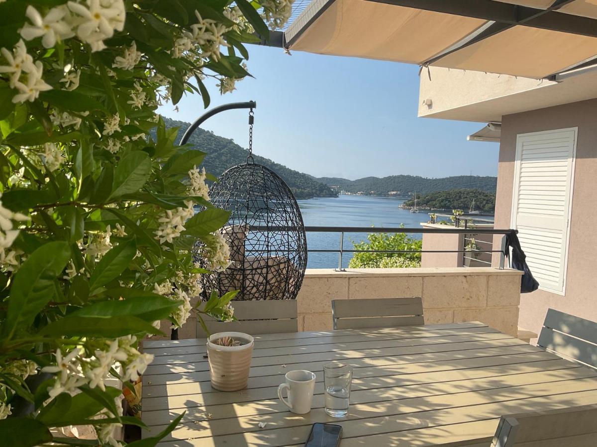 Villa Iva Lastovo Uble Buitenkant foto