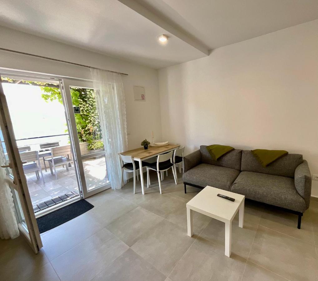 Villa Iva Lastovo Uble Buitenkant foto