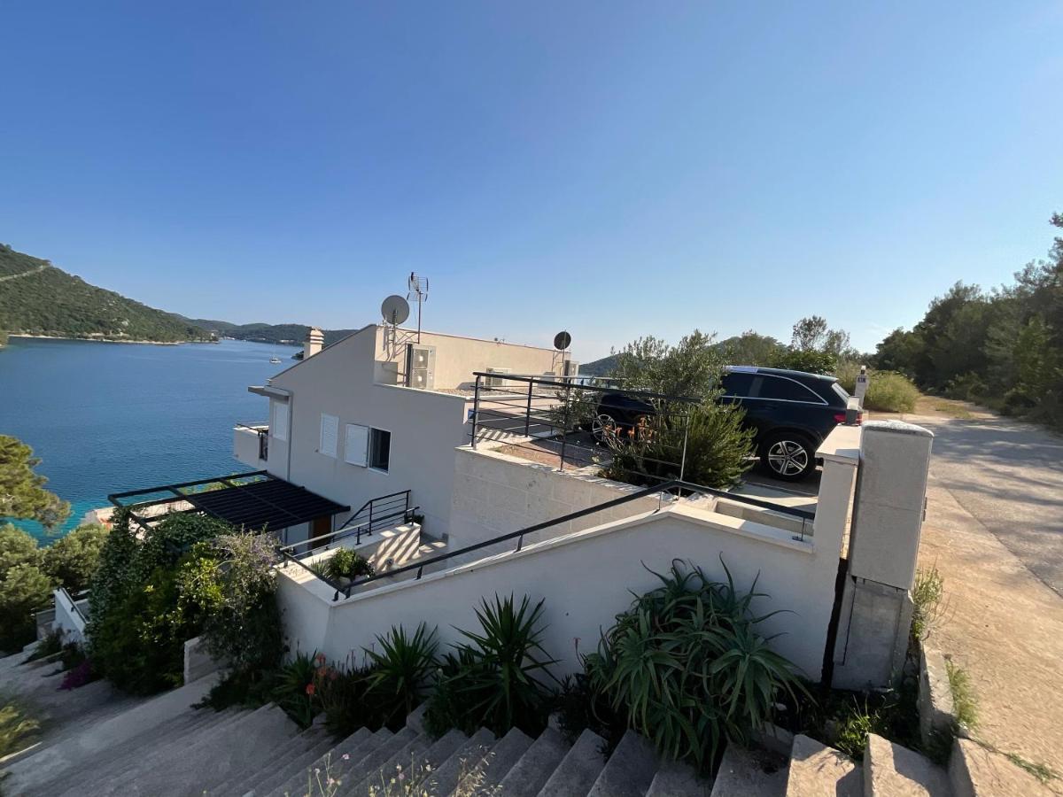 Villa Iva Lastovo Uble Buitenkant foto