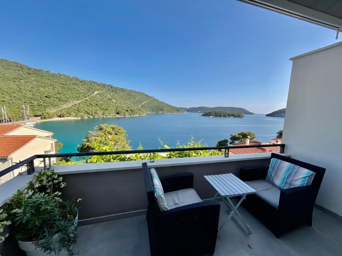 Villa Iva Lastovo Uble Buitenkant foto