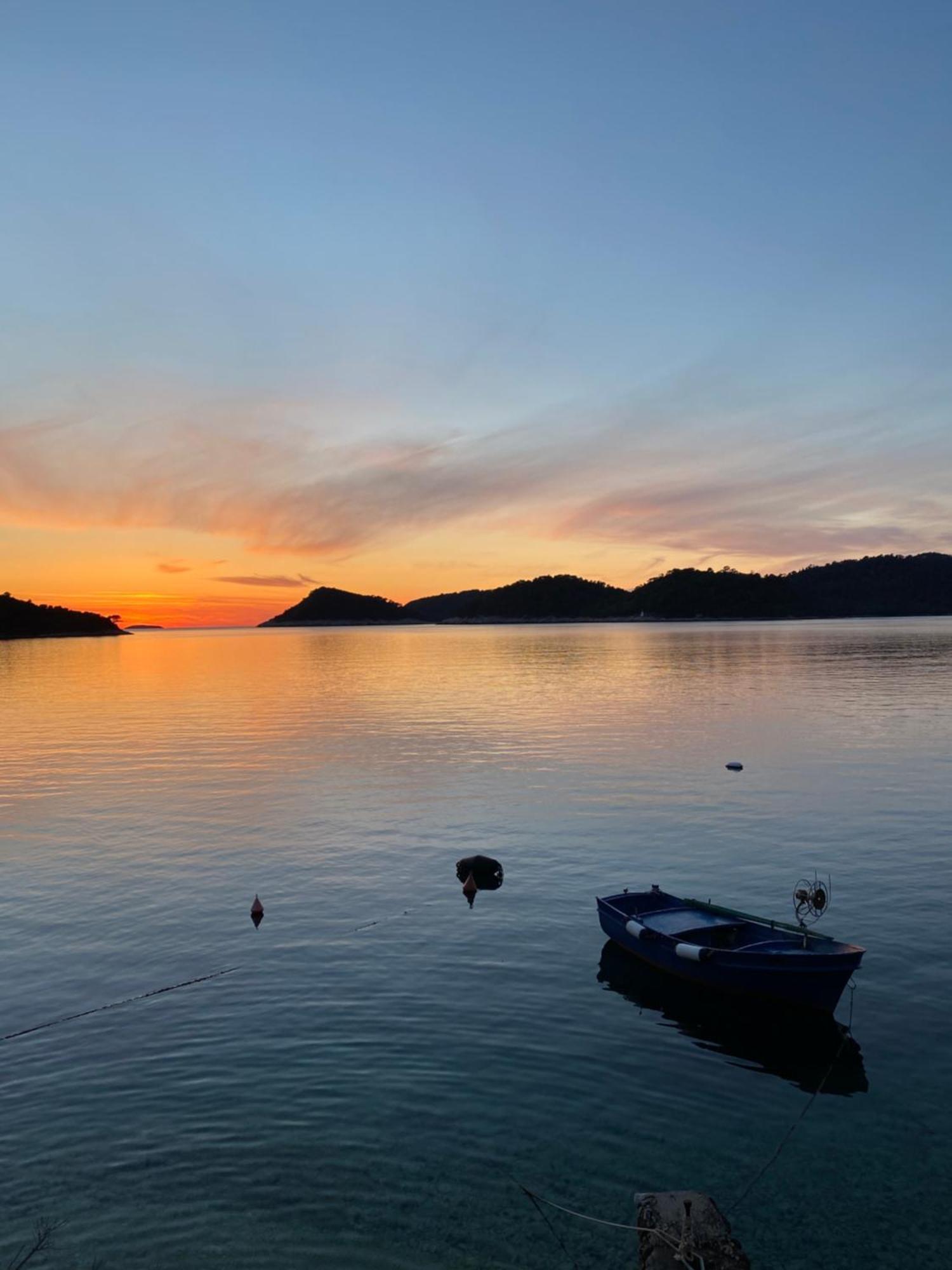 Villa Iva Lastovo Uble Buitenkant foto